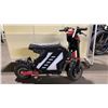 Image 2 : MOLO 5 E-SCOOTER *NO KEY NO CHARGER*