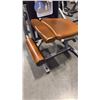 Image 3 : LIFE FITNESS LEG EXTENSION