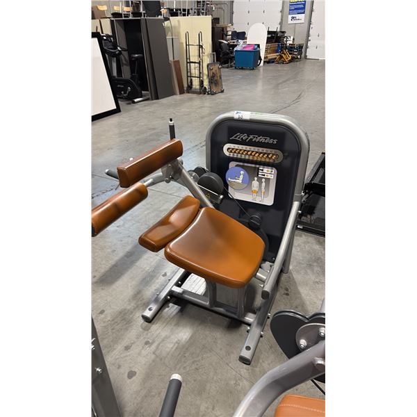 LIFE FITNESS SEATED LEG CURL