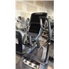 Image 3 : OCTANE FITNESS LATERAL X ELLIPTICAL CARDIO MACHINE