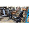 Image 1 : LIFE FITNESS LIFE CYCLE RECUMBENT STATIONARY BIKE
