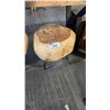 Image 1 : EXOTIC SUAR WOOD BLOCK STOOL