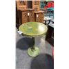 Image 1 : GREEN HAND FINISHED ROUND BISTRO TABLE 22"W