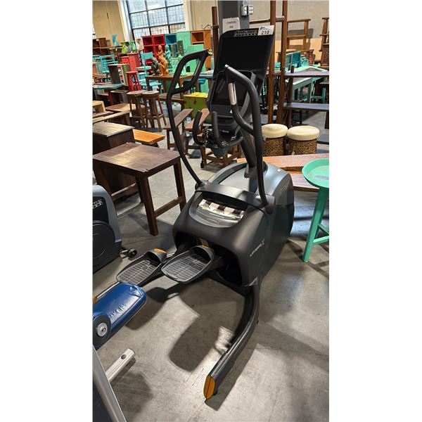 OCTANE FITNESS LATERAL X ELLIPTICAL CARDIO MACHINE