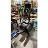 Image 1 : OCTANE FITNESS LATERAL X ELLIPTICAL CARDIO MACHINE