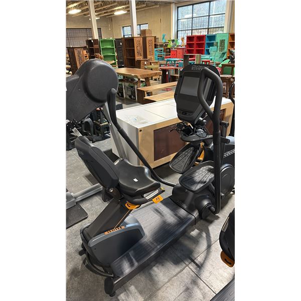 OCTANE FITNESS XRIDE RECUMBENT ELLIPTICAL TRAINER W/ CONSOLE