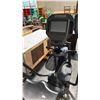 Image 2 : OCTANE FITNESS XRIDE RECUMBENT ELLIPTICAL TRAINER W/ CONSOLE