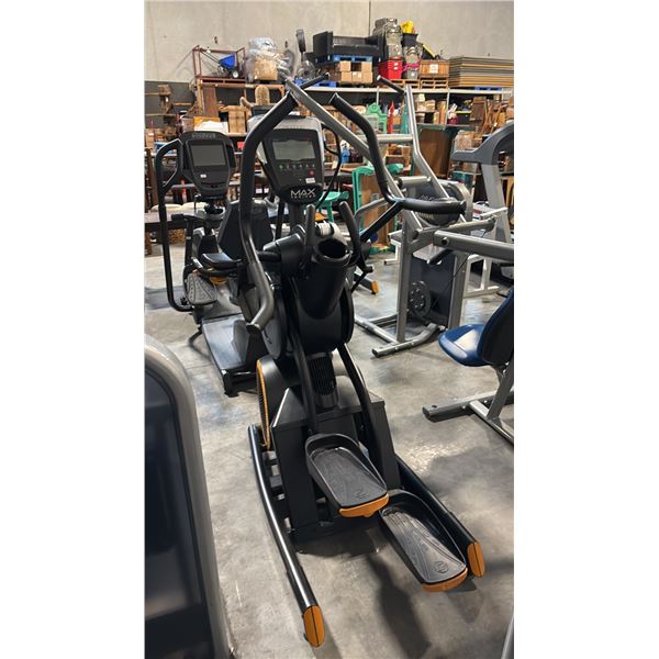 OCTANE FITNESS MAX TRAINER MTX HIIT ELLIPTICAL