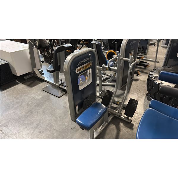 LIFE FITNESS SEATED ROW MACHINE