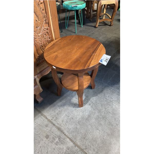 SUAR WOOD ROUND ACCENT TABLE 18"D