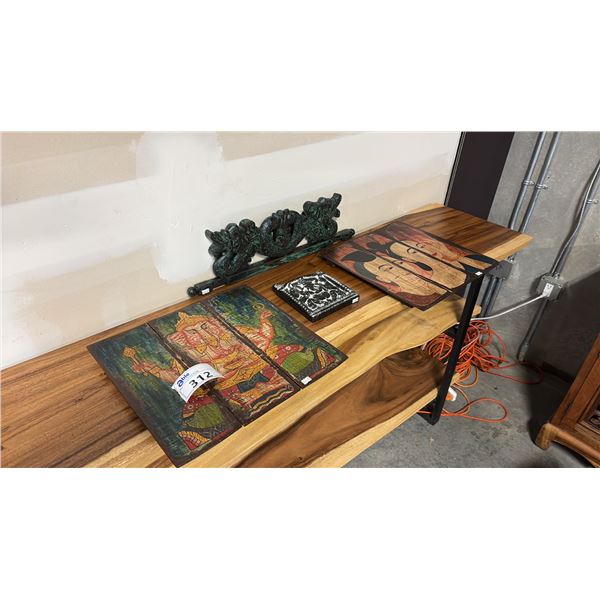 ASSORTED WALL HANGINGS