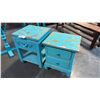 Image 2 : 5 PIECES OF BLUE ASSORTED TABLES