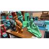 Image 1 : 5 ASSORTED STATUES