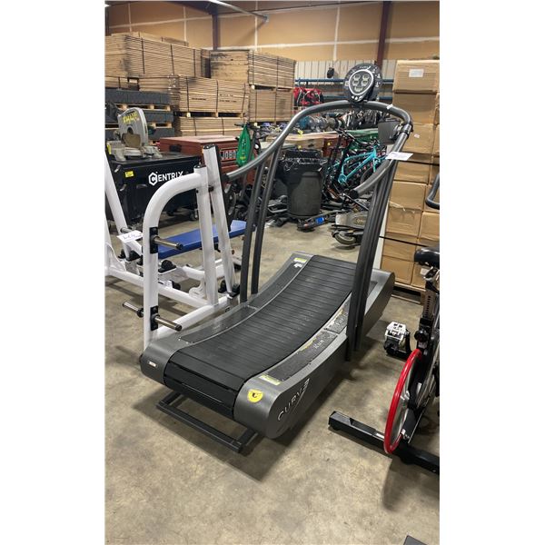 WOODWAY CURVE 3 ERGONOMIC MANUAL COMMERCIAL TREADMILL WITH DIGITAL DISPLAY & CUP HOLDER