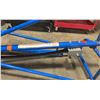 Image 2 : PAIR OF BLUE LAURENTIAN CANADIAN METAL COMMERCIAL REGULATION VOLLEYBALL NET POLES