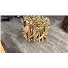 Image 2 : LIANA VINEWOOD ROUND COFFEE TABLE 36"
