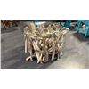 Image 2 : LIANA VINEWOOD ROUND COFFEE TABLE 28"