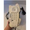 Image 3 : 1980's Meow Meow Kitty Tuxedo Cat Phone - works, meows when phone rings