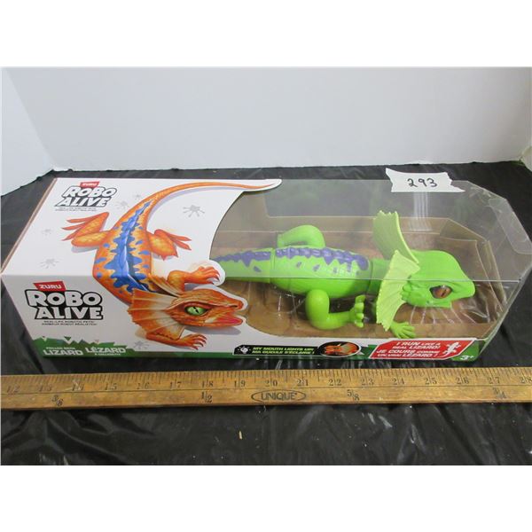 Robo Alive Lizard Toy - Never opened