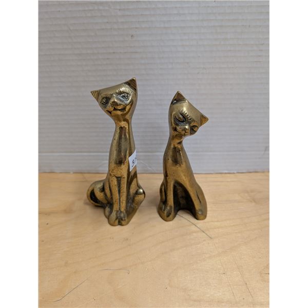 Brass Cat Decor