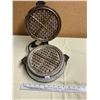 Image 1 : Waffle iron