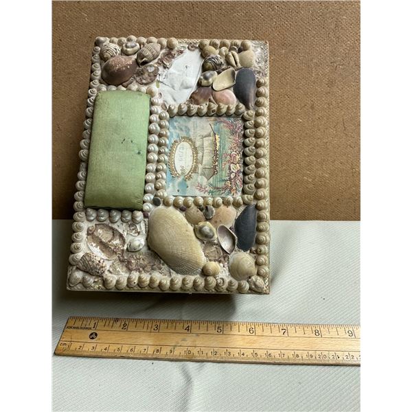 Shell sewing box
