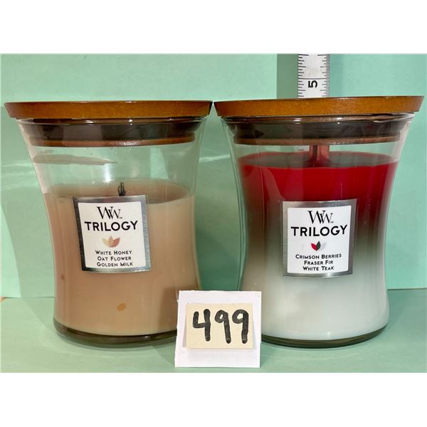 2 WW WoodWick candles. 1 is new, unused. Long burn. Crackles.