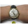 Image 2 : VINTAGE ELGIN 17J MEN'S, MAN WIND WATCH,  RUNS