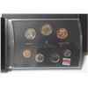 Image 1 : 2009 Canadian Specimen Set. 7-coin set with the Loonie depicting a Great Blue Heron in flight. This 
