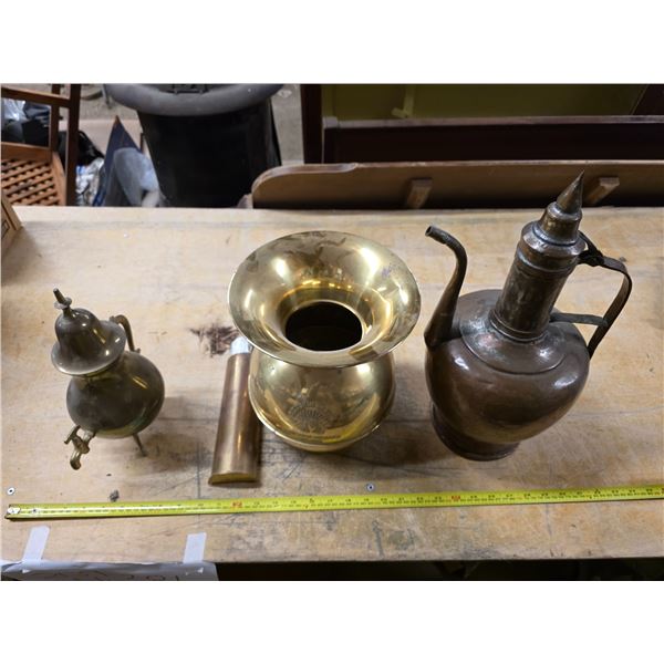 Lot of misc items- brass décor and vase