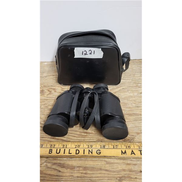 Bushnell Binoculars 7x35 w/case
