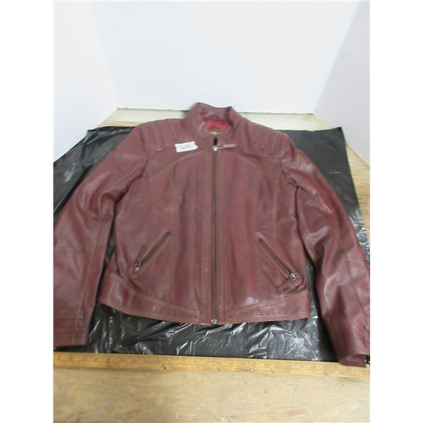 Classic Leather Deda Jacket, Colour Bordeaux, size Medium/Large (excellent condition)