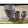 Image 1 : Vintage palm tree pottery vases
