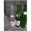 Image 3 : (6) Vintage Pop Bottles (Canada Dry, America Day, Wynola, and etc.)