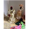 Image 2 : 5 Ethnic Dolls