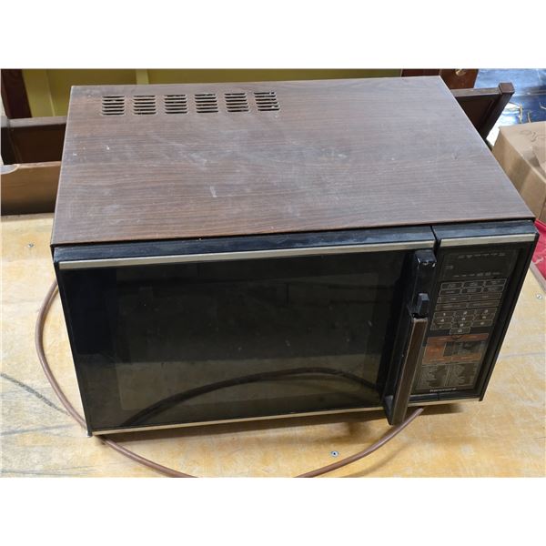 Kenmore microwave- works