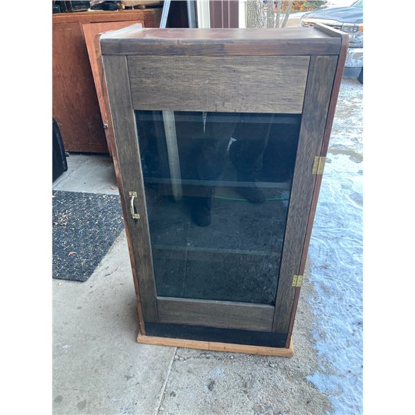 Display cabinet- 24" by 16" by 45"H