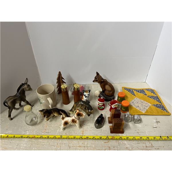 (5) Set Salt and Pepper  Shaker, Miscellaneous Figures, Dogs, Donkey, Fox