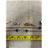 Image 2 : 14" Necklace, 2 Broochs, Pendant, Misc