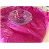 Image 1 : Glass bowl