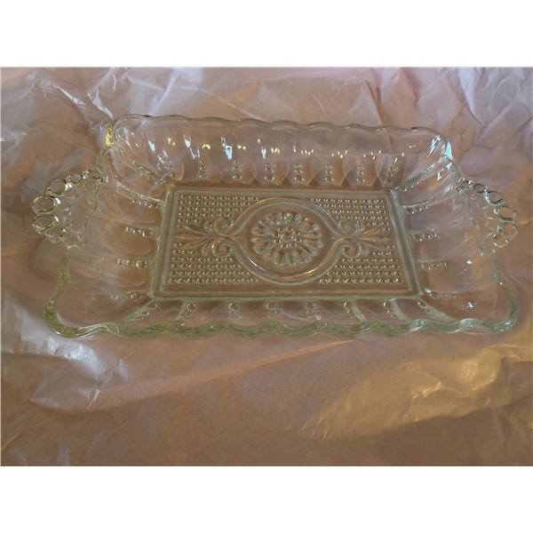 Glass dish