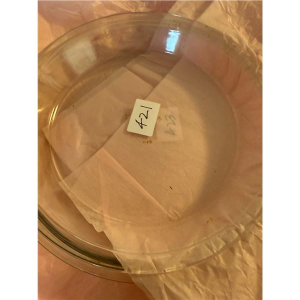 Glass pie plate