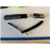 Image 2 : Straight razor
