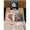 Image 2 : Box of 300+ hockey cards
