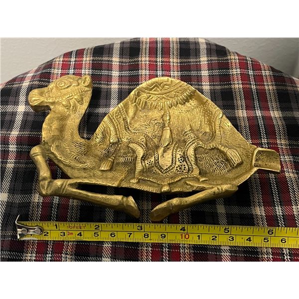 Vintage Cast Brass Camel Ashtray 6 x 4 x 1 in