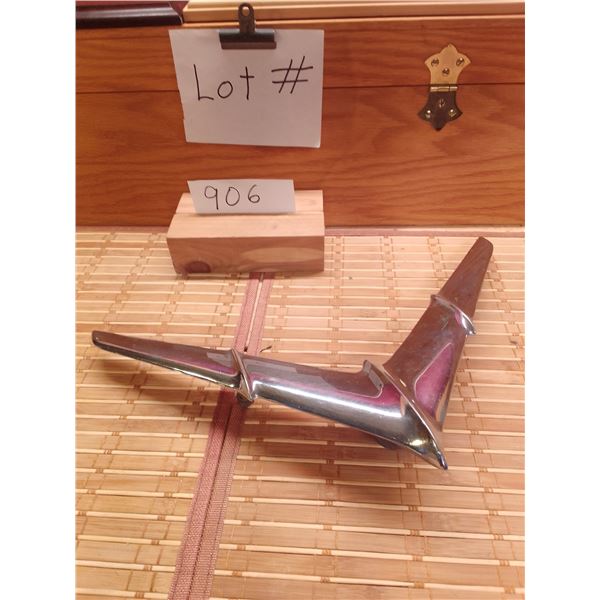 Lot # 906 Vintage 1950-1952 Oldsmobile Rocket 88 chrome hood ornament in original, unrestored condit