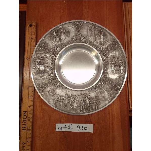 Lot # 930 Vintage SKS Zinn Pewter Beer Brewer Plate – Wall Hanger Finely detailed 95% tin p