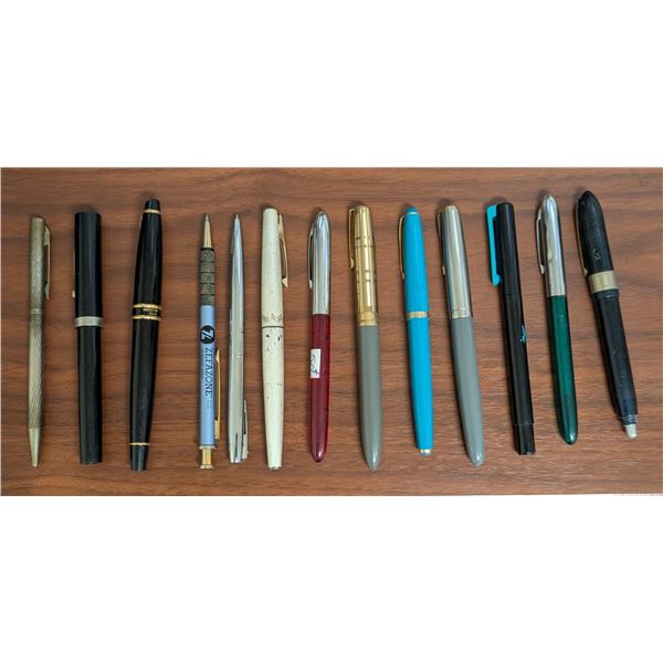 Lot of Vintage Fountain pens and other vintage pens