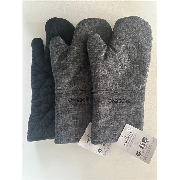 Oven Mitts (New X3)