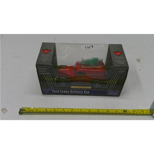 1940 Ford Sedan Delivery Van.